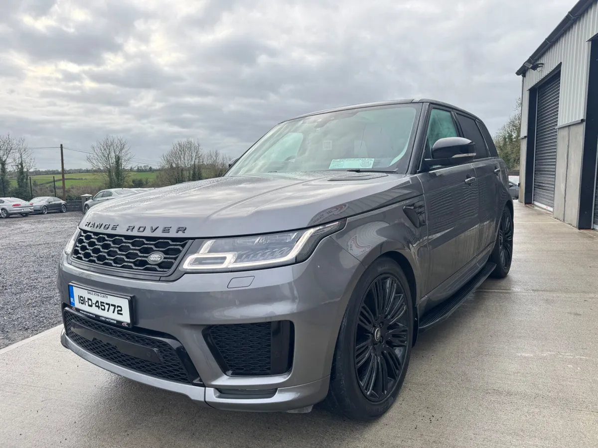 STUNNING RANGE ROVER SPORT HSE - Image 3