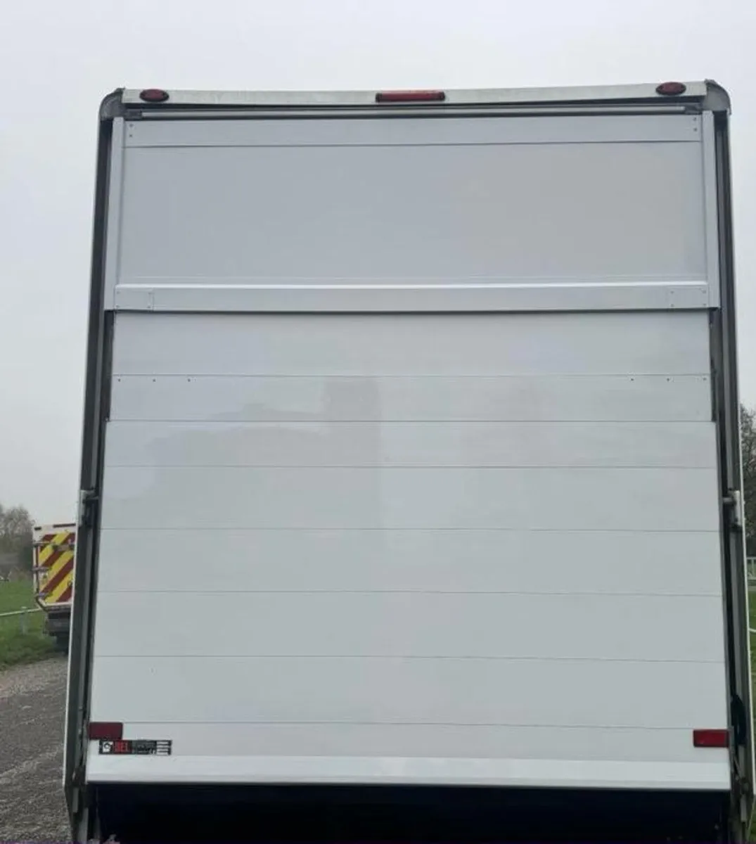 2019 2.0 350 Lwb 4m.Curtainside,Full Closure Tail - Image 4