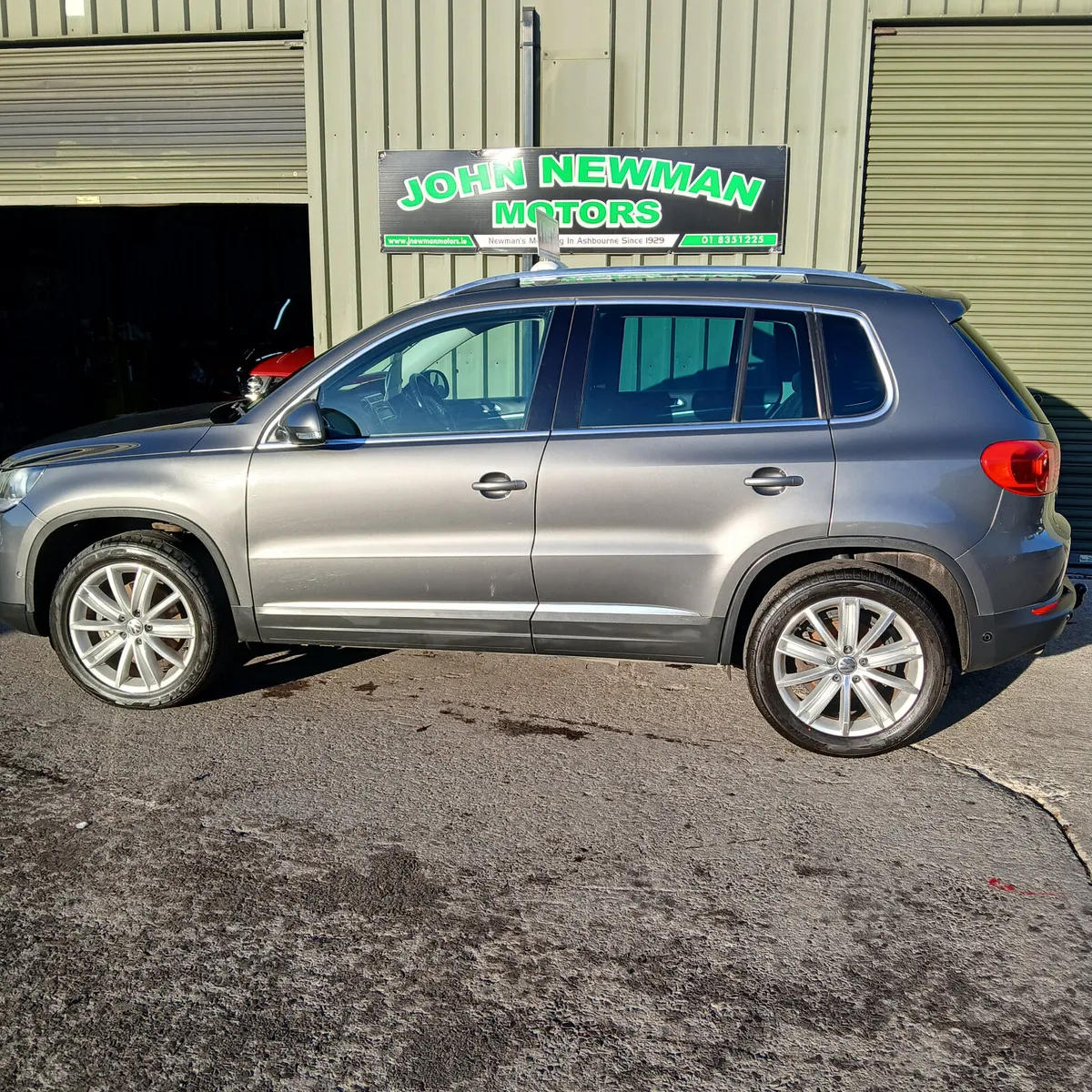 Volkswagen Tiguan automatic 4x4 2014 - Image 4