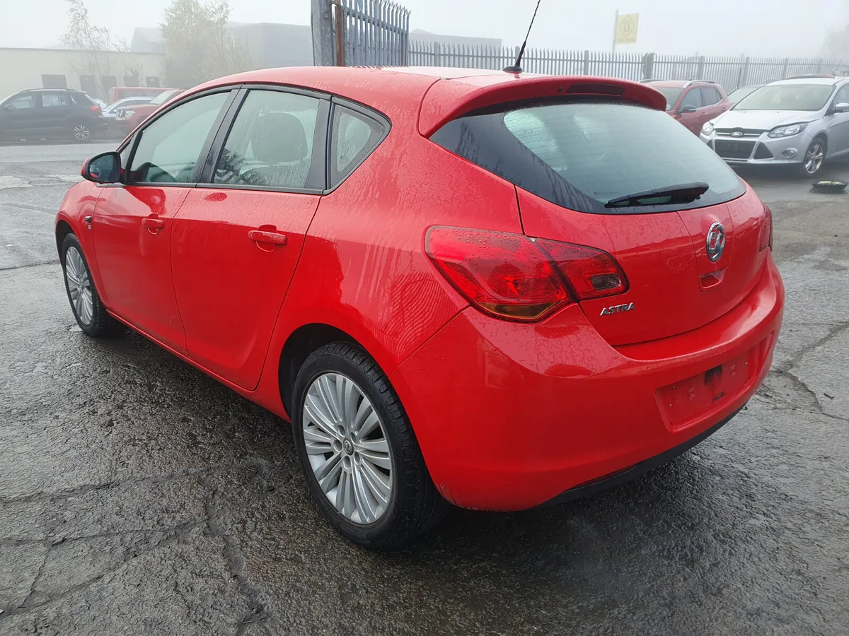 11 OPEL ASTRA  1.4 P FOR BREAKING - Image 3