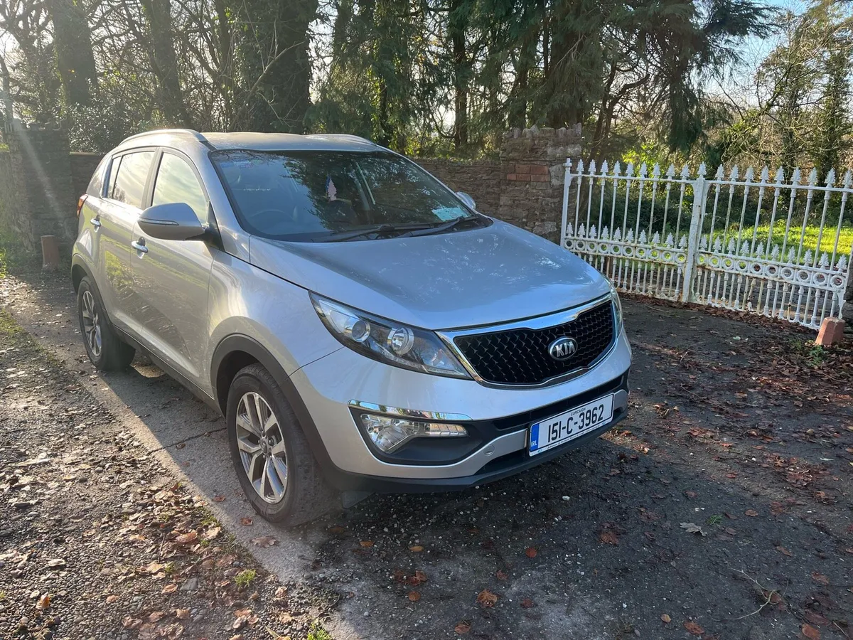 KIA SPORTAGE DIESEL LOW KMS - Image 2