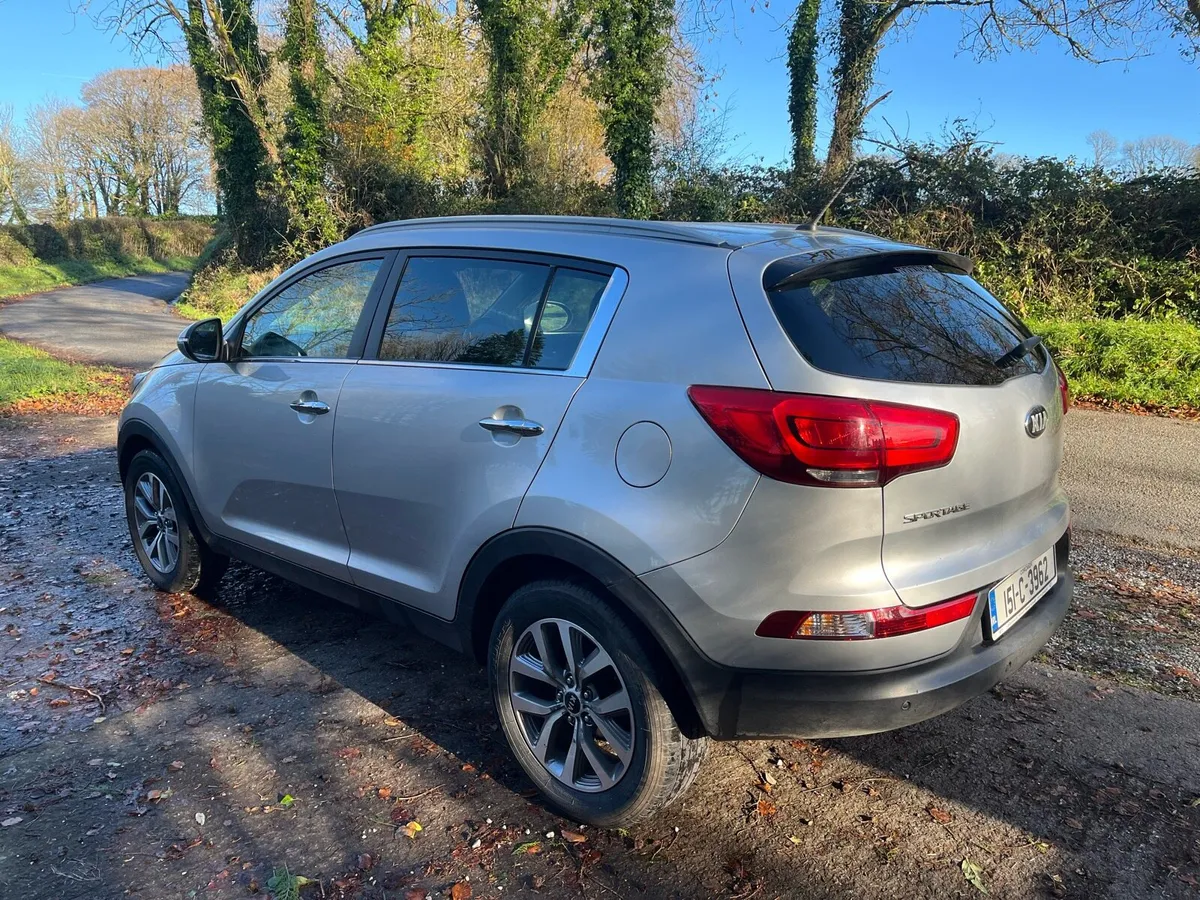 KIA SPORTAGE DIESEL LOW KMS - Image 3