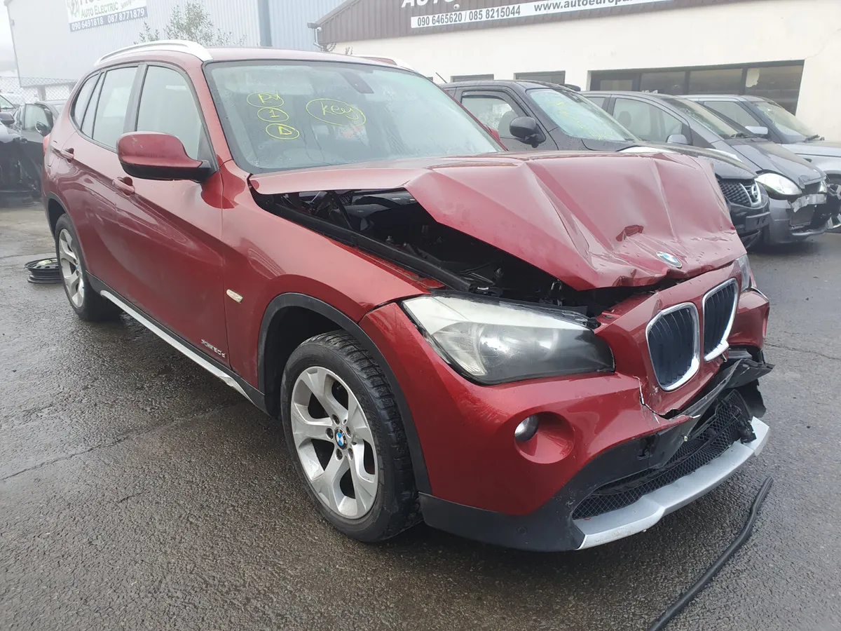 10 BMW X1  2.0 D AUTO FOR BREAKING - Image 1