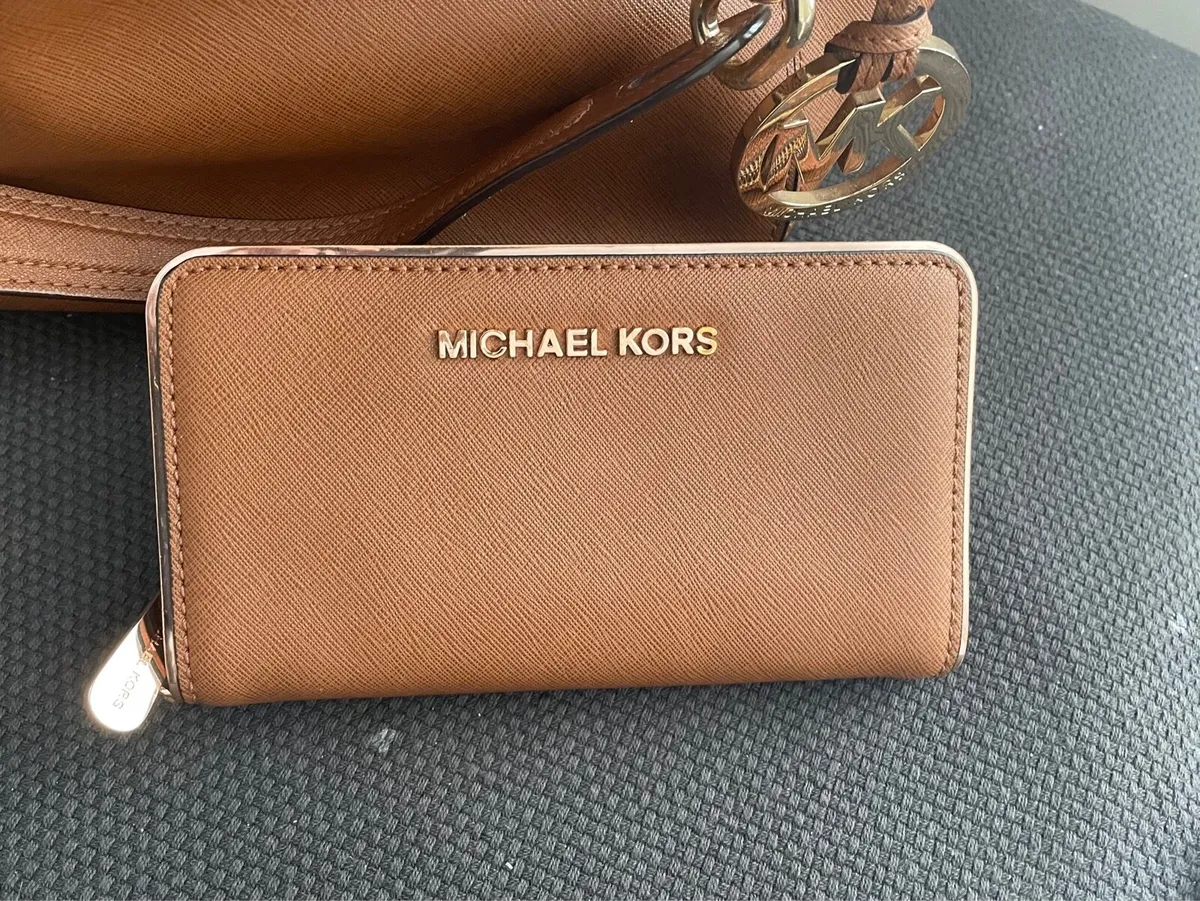 Michael Kors handbag (with wallet) - Image 2