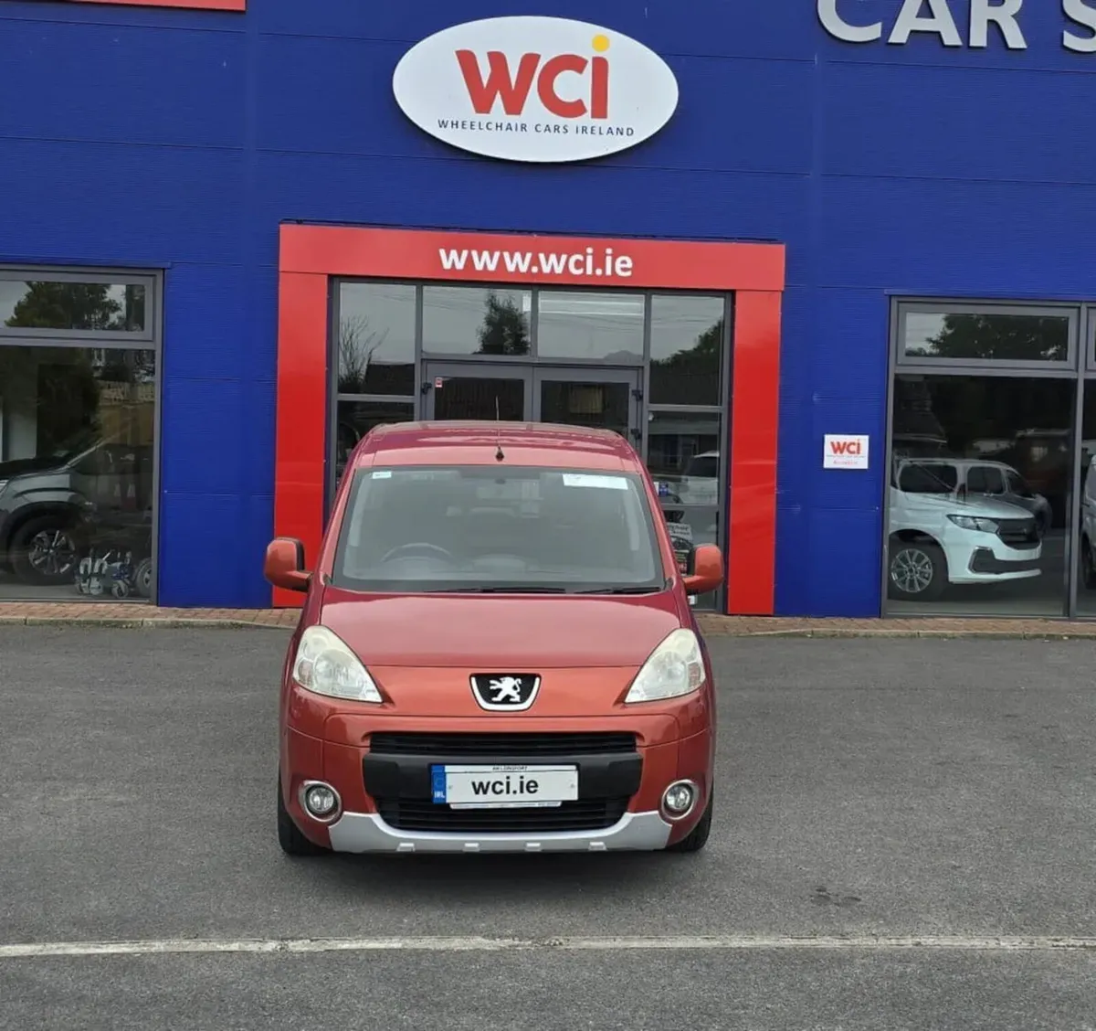 Wheelchair Car Peugeot Partner Horizon - Image 4