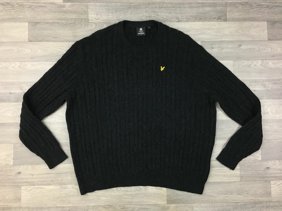 Lyle and scott sweater sale hotsell