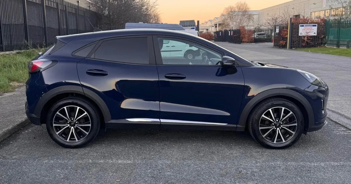 2022 Ford Puma Commercial Car Van - Image 3