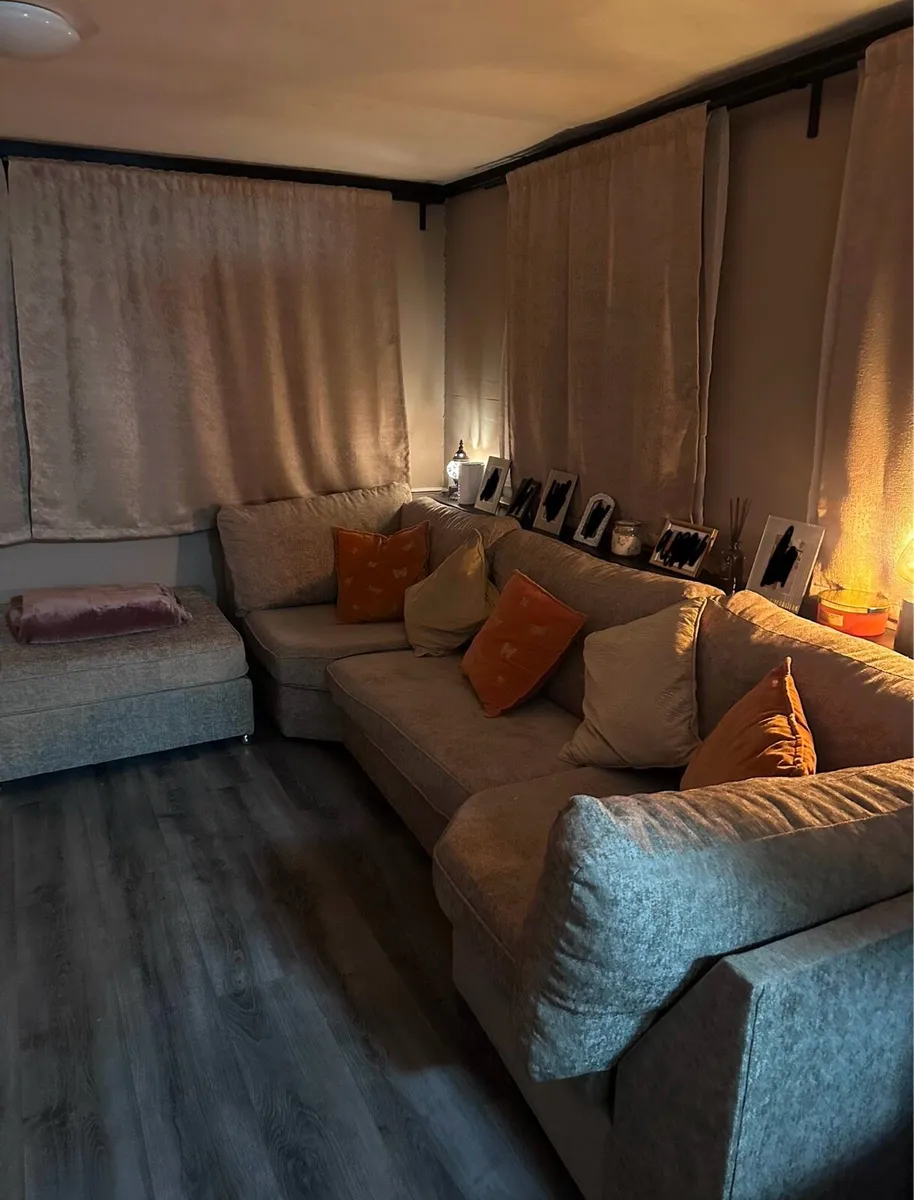 Sofa - Image 2