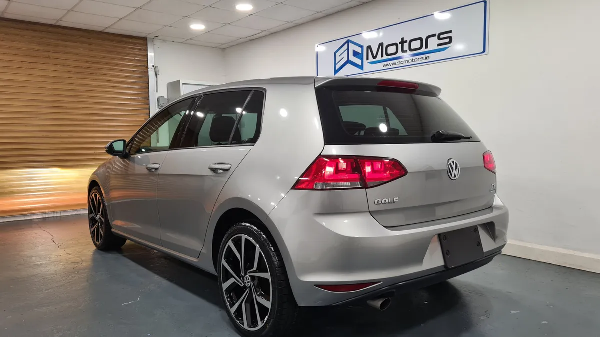 132 Volkswagen Golf 1.2 TSI - As New Condition! - Image 4
