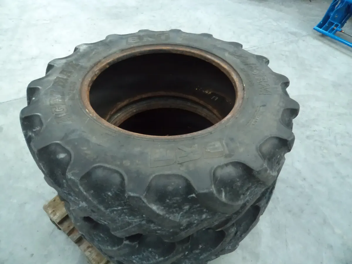 2 x BKT Tyres - Image 2