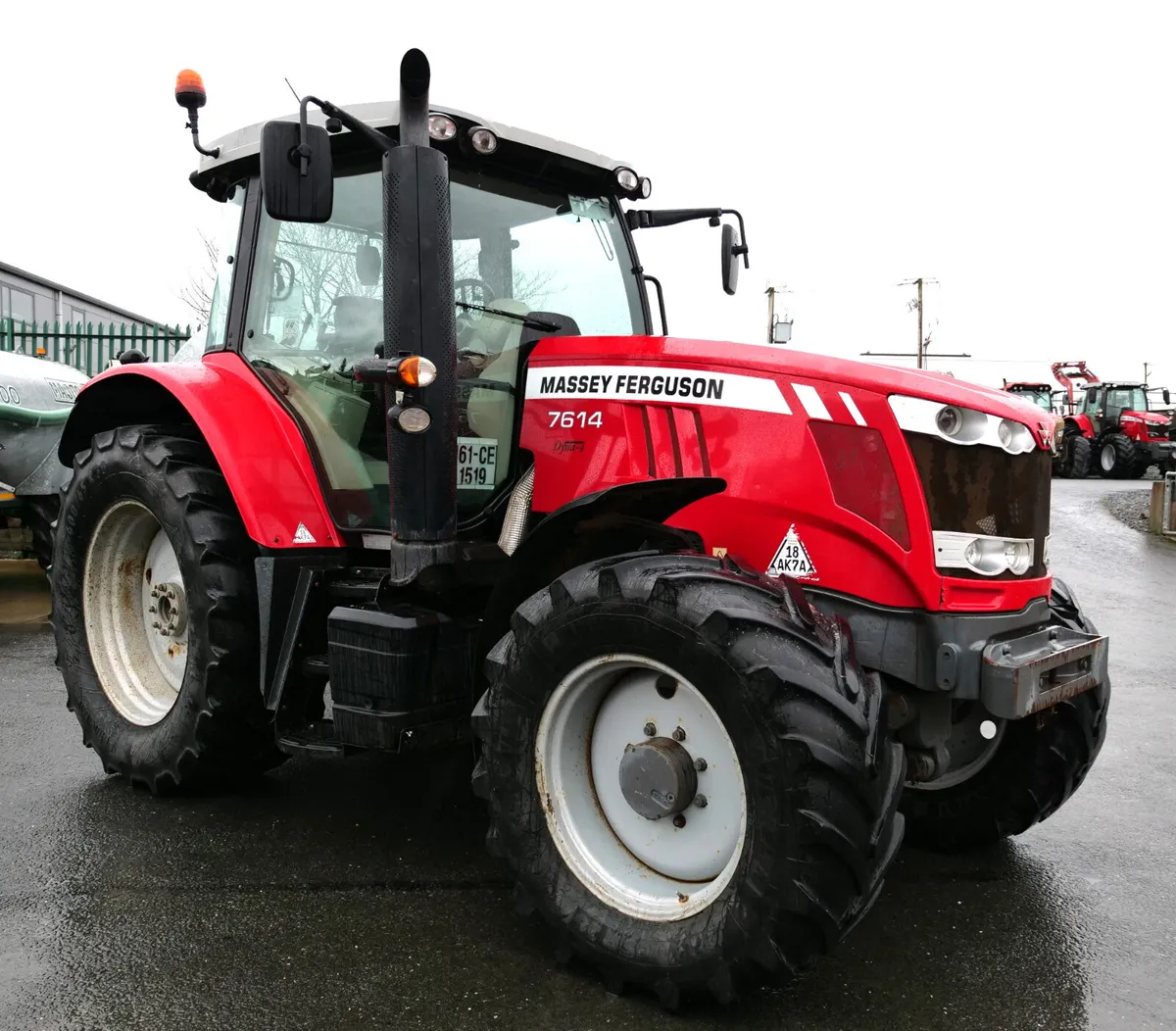MASSEY FERGUSON 7614 D4 - Image 1