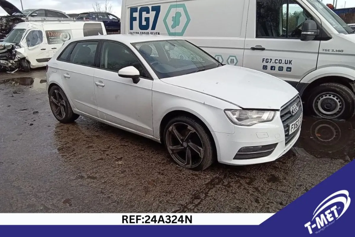 2013 AUDI A3 BREAKING FOR PARTS - Image 1
