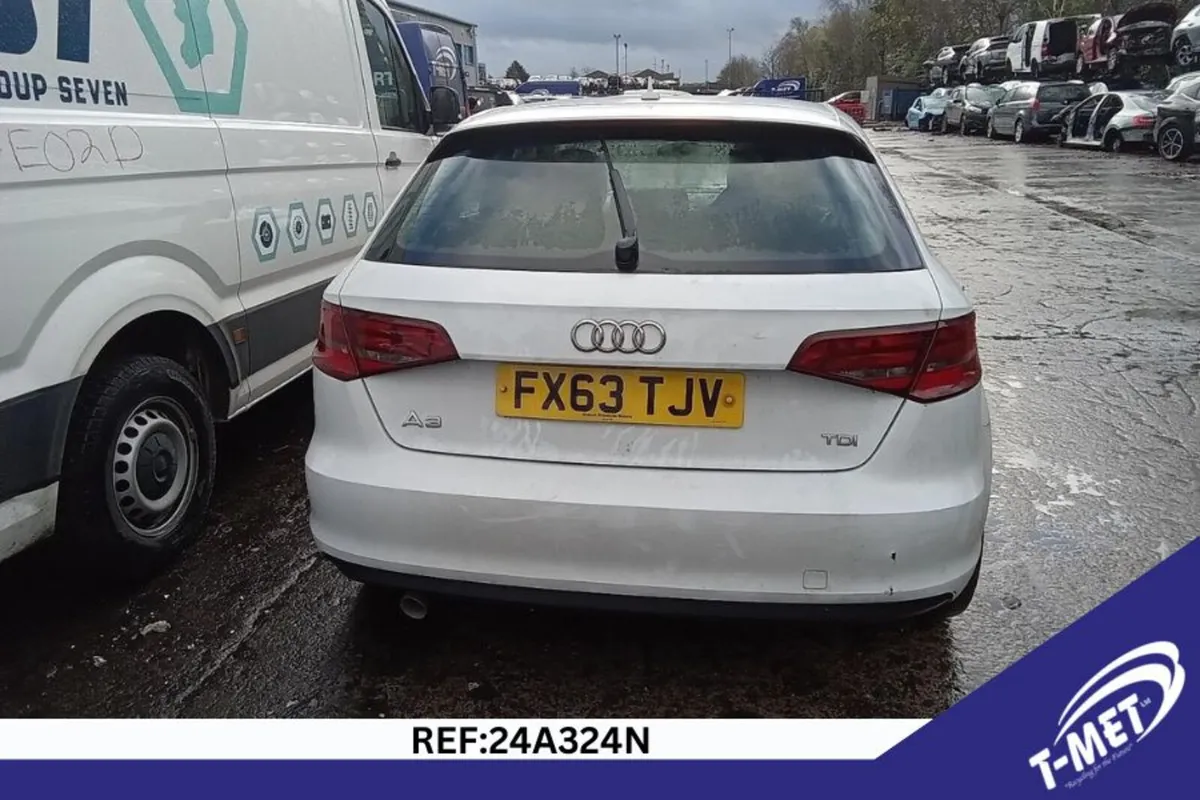 2013 AUDI A3 BREAKING FOR PARTS - Image 4