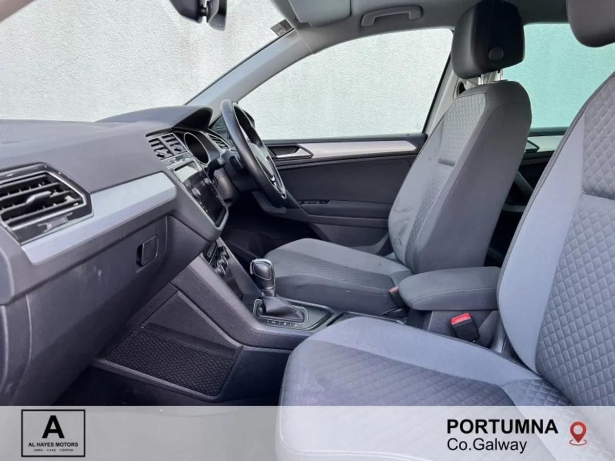 Volkswagen Tiguan Automatic Comfortline 2.0 TDI 1 - Image 4
