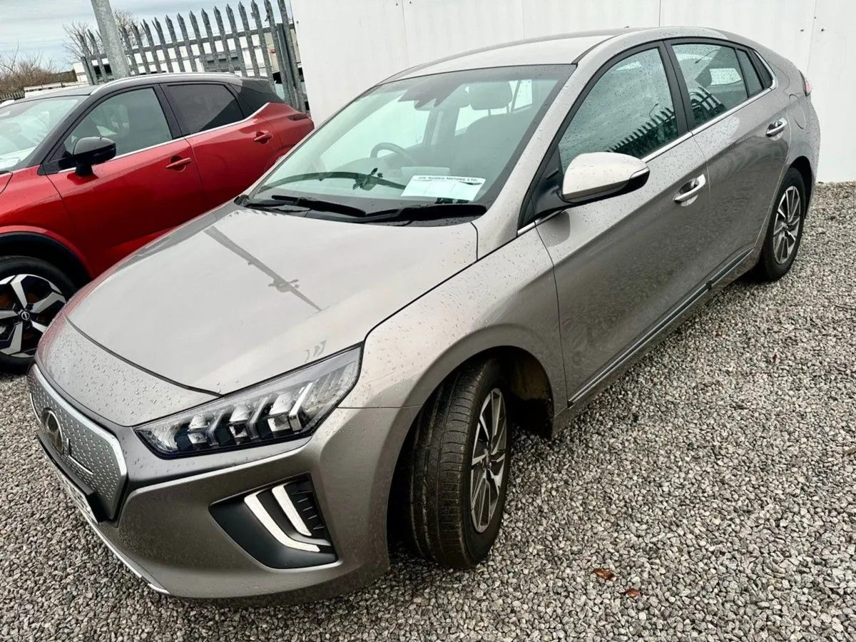 Hyundai Ioniq 38kw Premium  just In low KM - Image 3