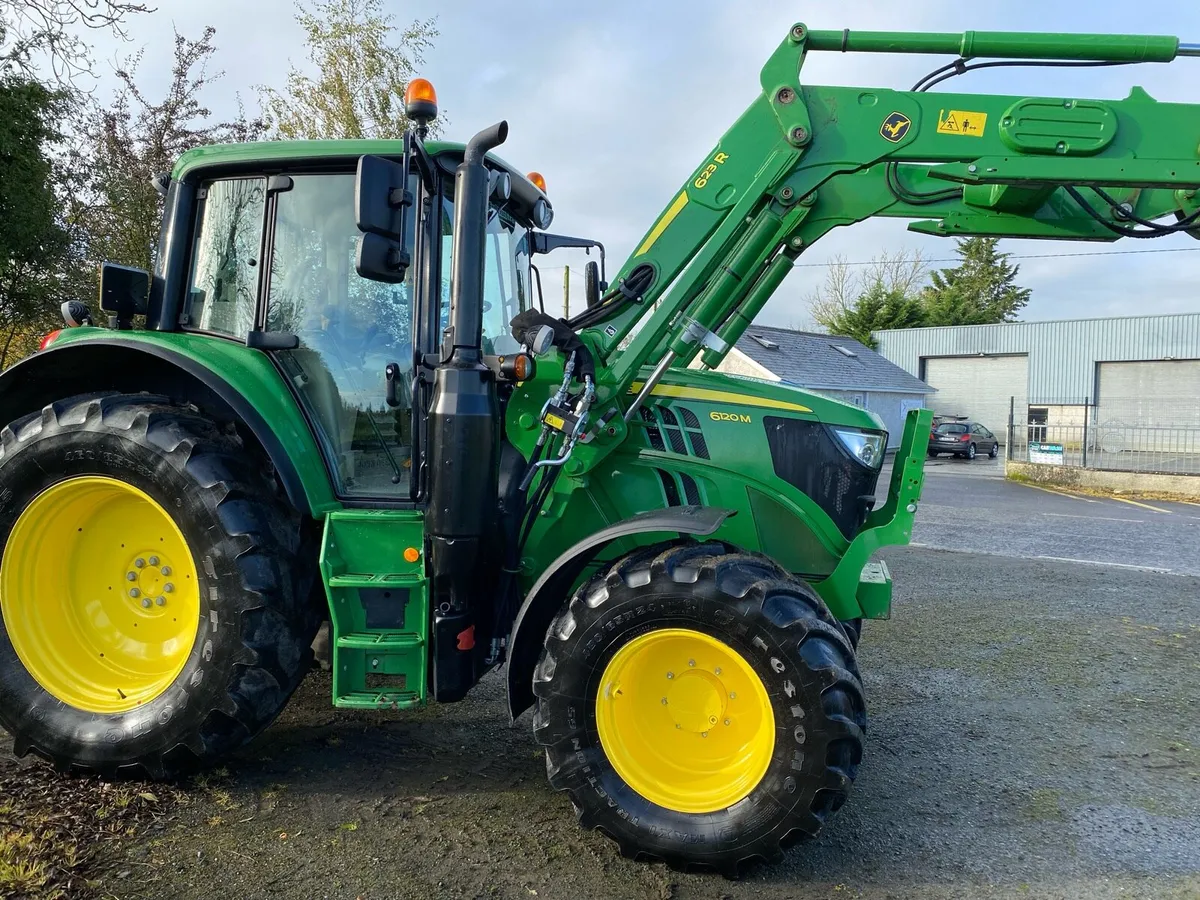 John Deere 6120M - Image 2