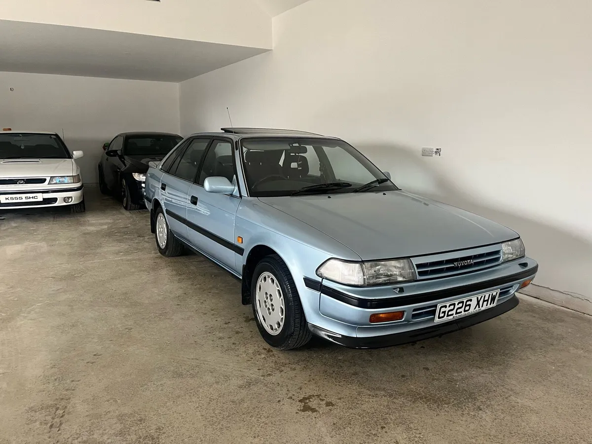 Toyota carina II GLI - Image 1