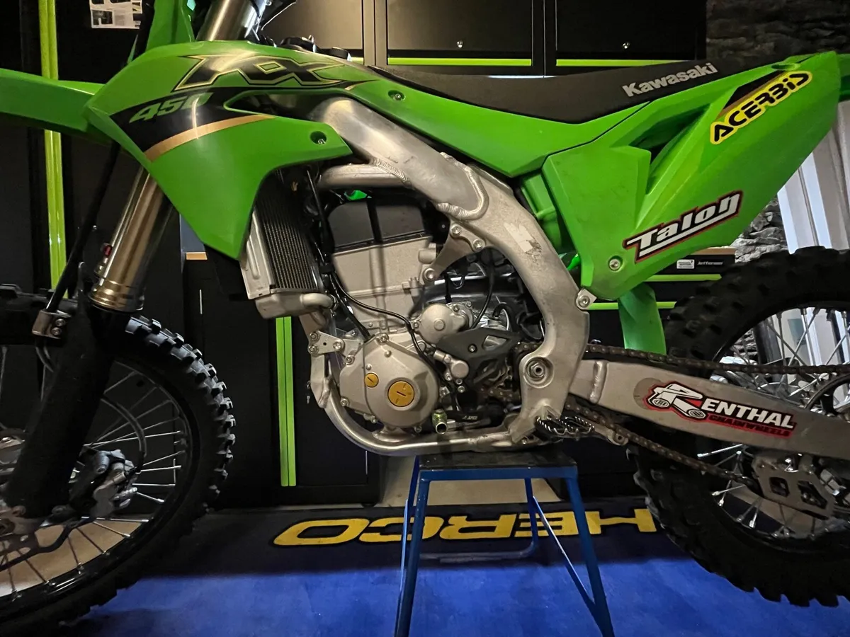 Kawasaki KX450 - Image 4