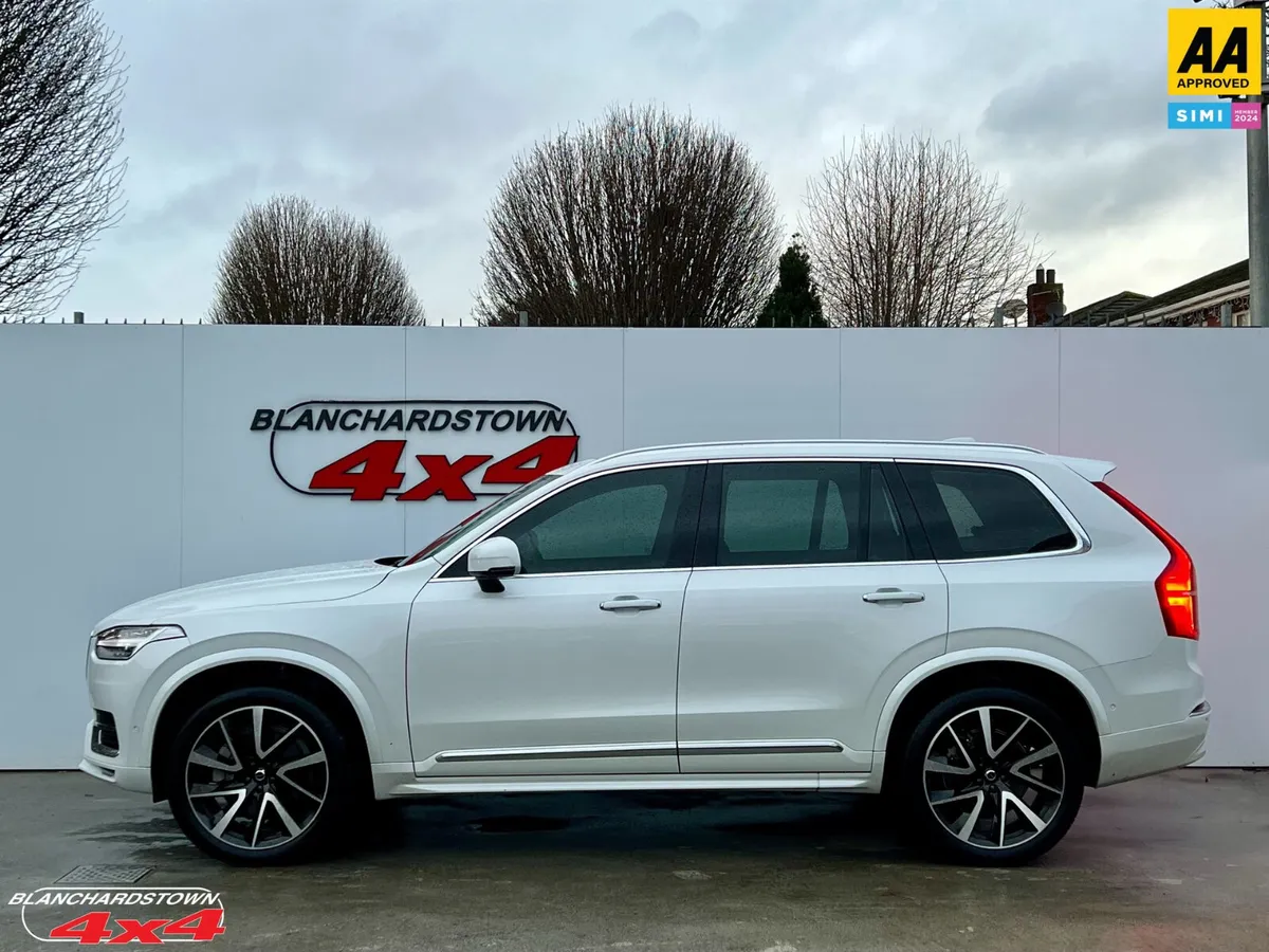 VOLVO XC90 B6 AWD DARK EDITION 7 SEATER STUNNING - Image 3