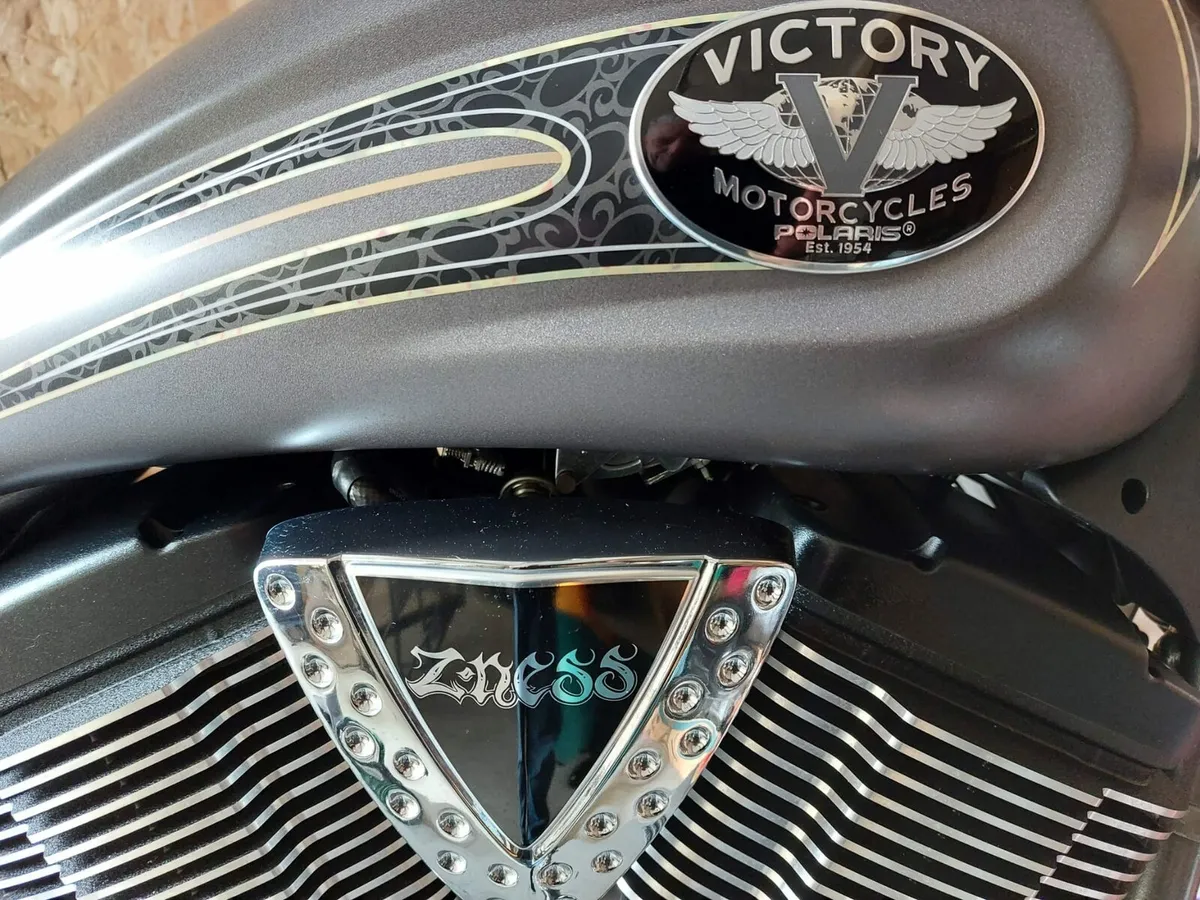 American chopper Victory Vegas 8 I can take trade - Image 3