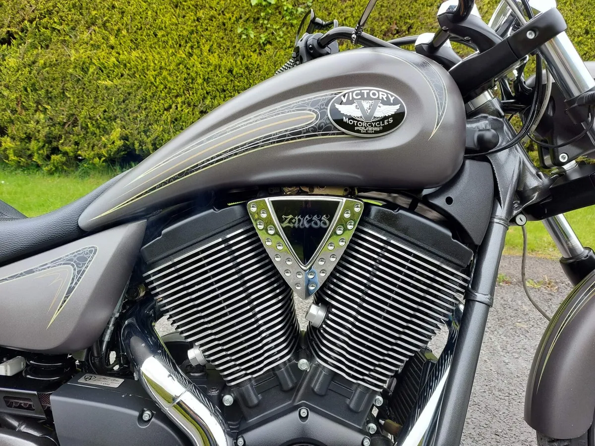 American chopper Victory Vegas 8 I can take trade - Image 2