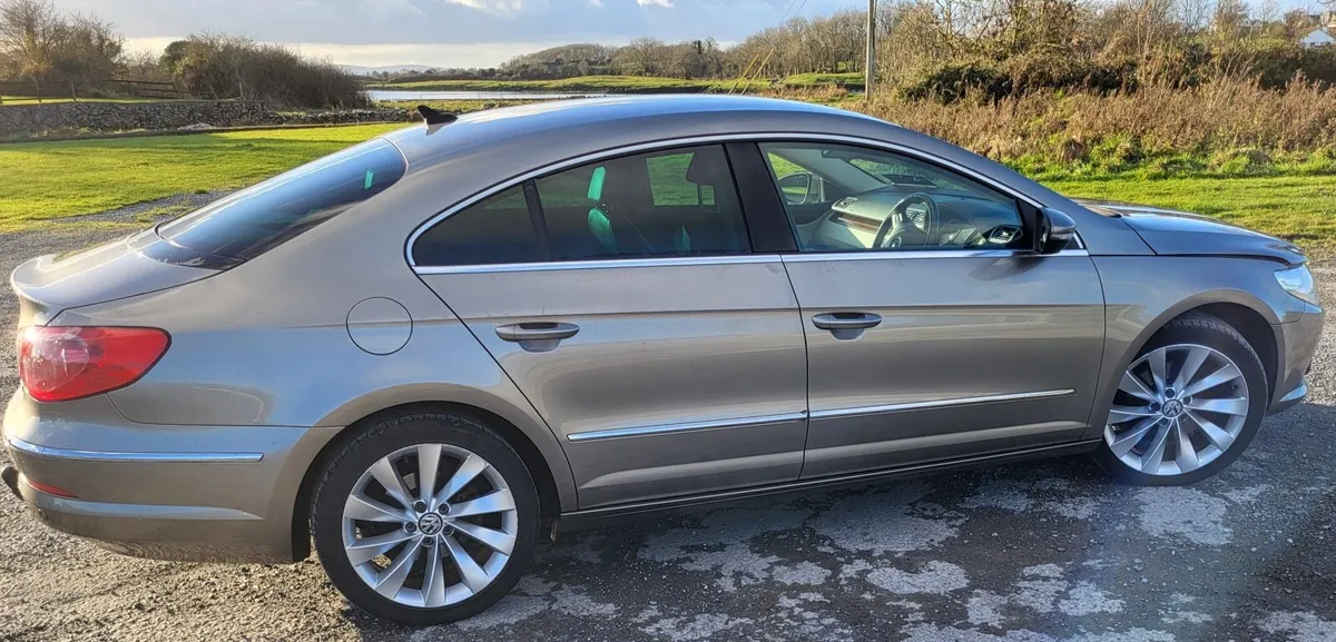 VW Passat CC 2011.  Lux sport car mint con. Diesel - Image 2