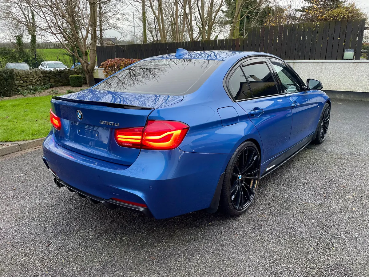 2018 BMW 330 D M-SPORT AUTO **M-PERFORMANCE KIT** - Image 3