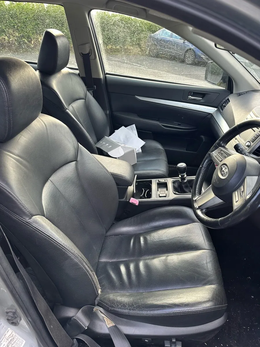 Subaru Outback 2.0TD SE 2012! - Image 3