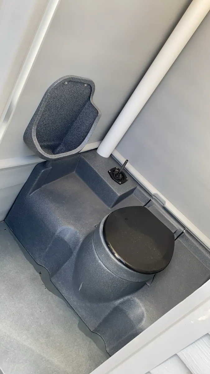 Self build Toilet - Image 3