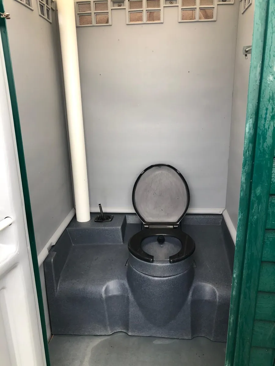 Self build Toilet - Image 4