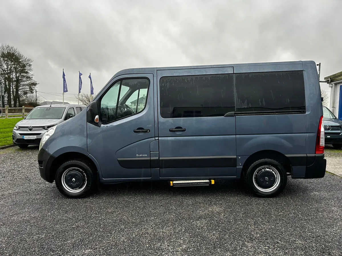 Wheelchair Bus - Image 4