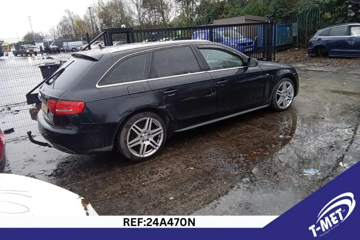 2010 AUDI A4 BREAKING FOR PARTS - Image 4