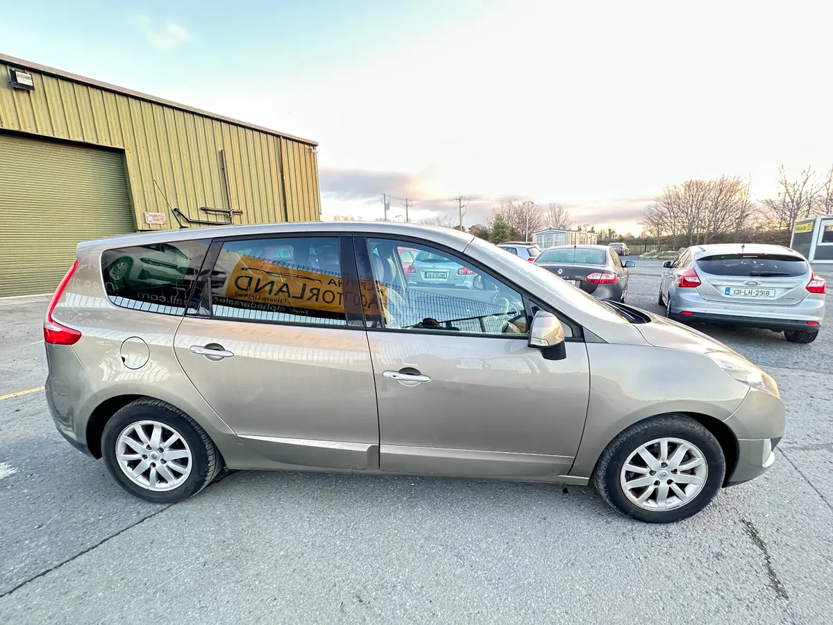 Renault Grand Scenic 2011 7 Seats  Manual Diesel - Image 3