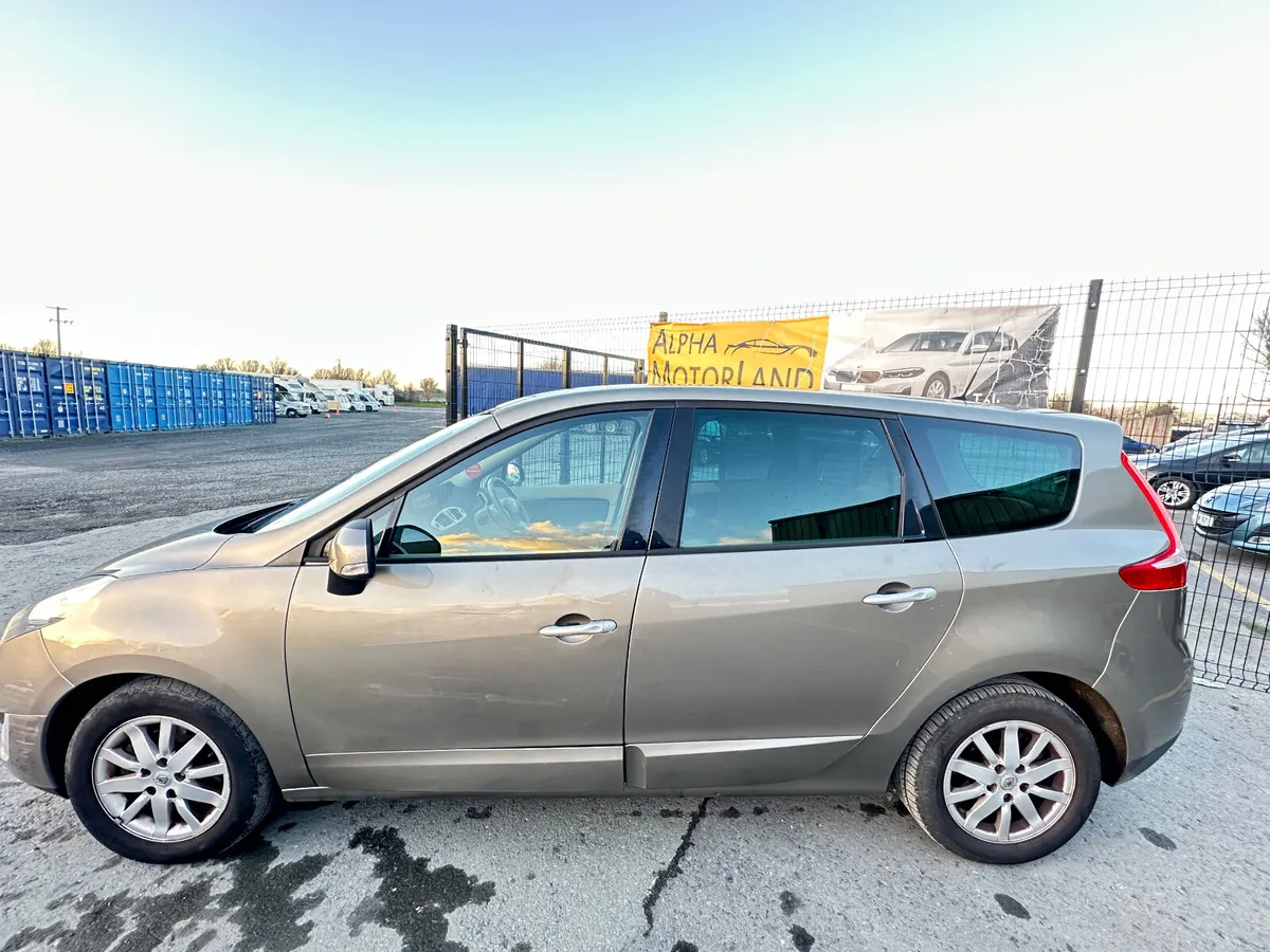 Renault Grand Scenic 2011 7 Seats  Manual Diesel - Image 4