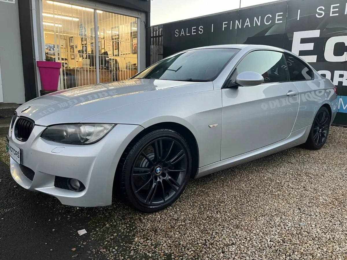 BMW 330i M-SPORT AUTOMATIC, COUPE - Image 3