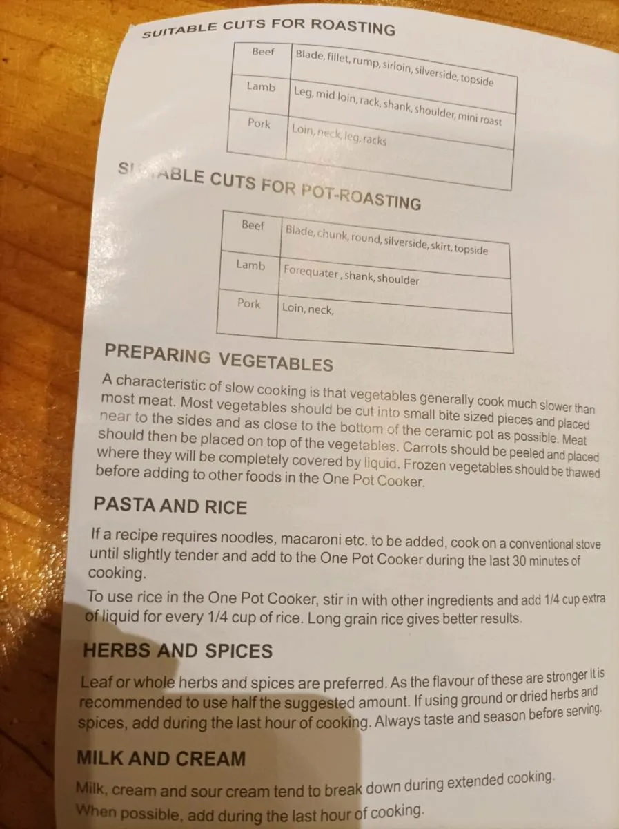 Breville 4.3 litre one pot slow cooker (Brand New) - Image 3