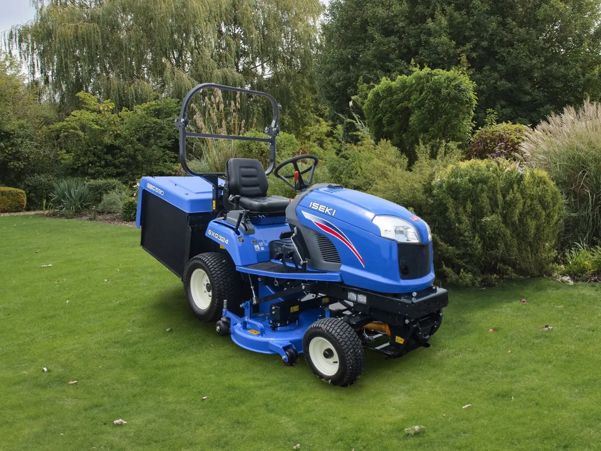 Iseki SXG 324 Mower - Image 3