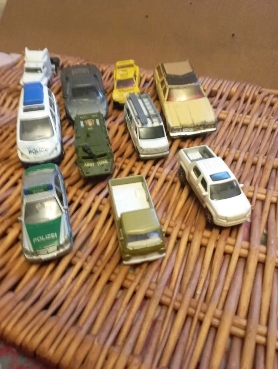 Collectable model cars for sale clearance