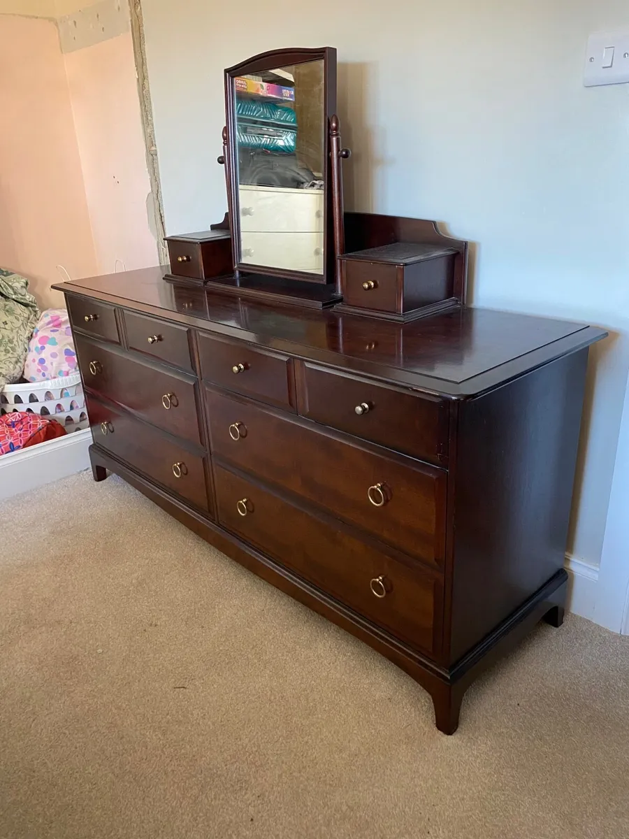 Chest of draw - Image 1