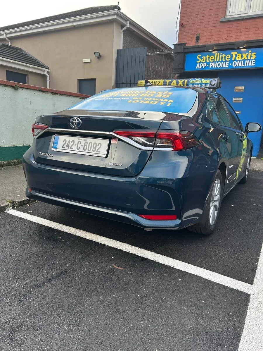 Satellite Taxis have a brand new taxi for lease - Image 3