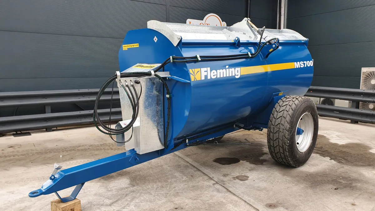 Fleming MS 700 Side Spreader - Image 1