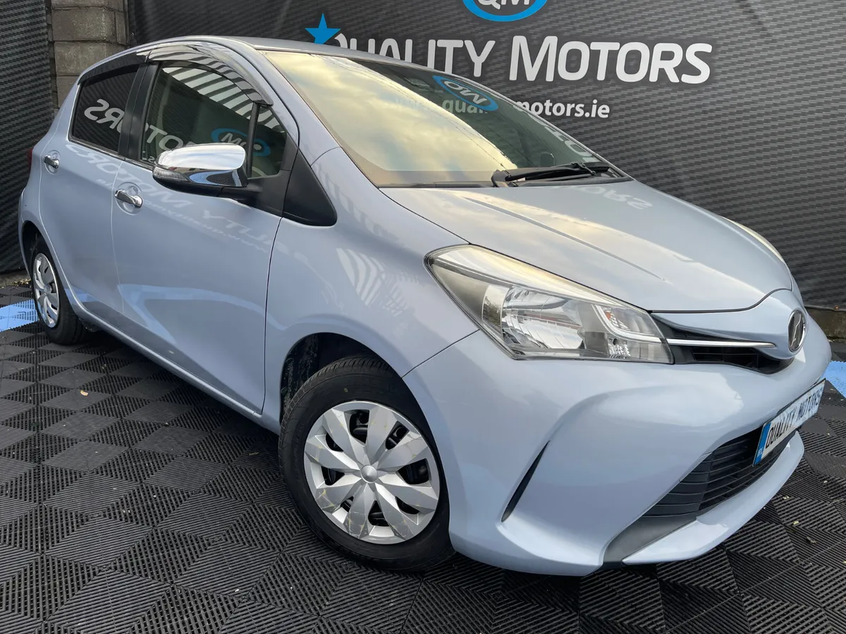 2015 TOYOTA VITZ (S1) - Image 3