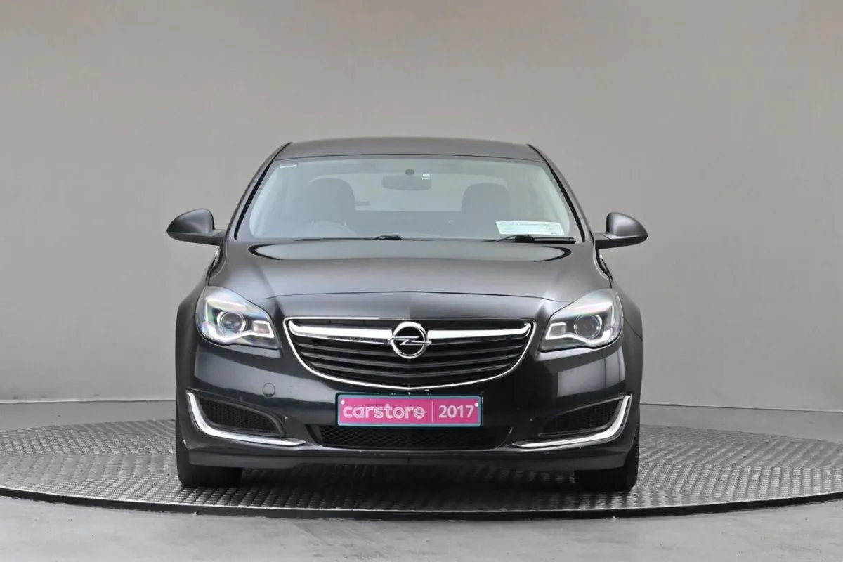 Opel Insignia 1.6cdti 136PS SC 6spd  sat Nav rear - Image 2