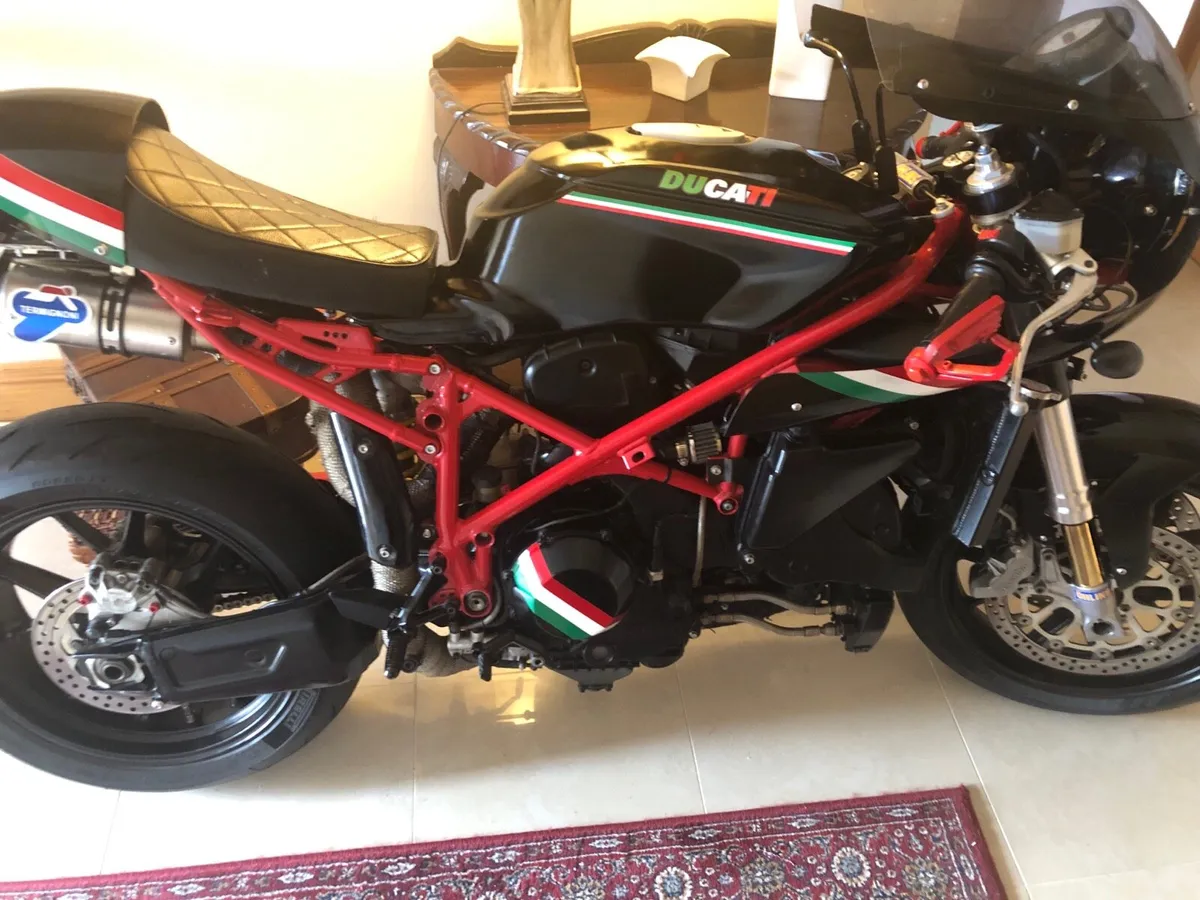 Ducati 999 Cafe Racer / Swap PX Van 4x4 - Image 1