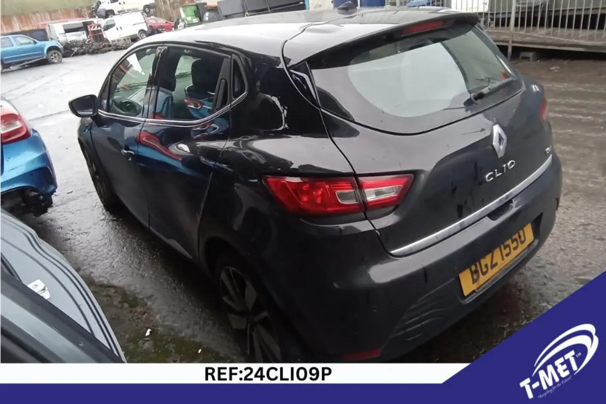 2014 RENAULT CLIO BREAKING FOR PARTS - Image 1