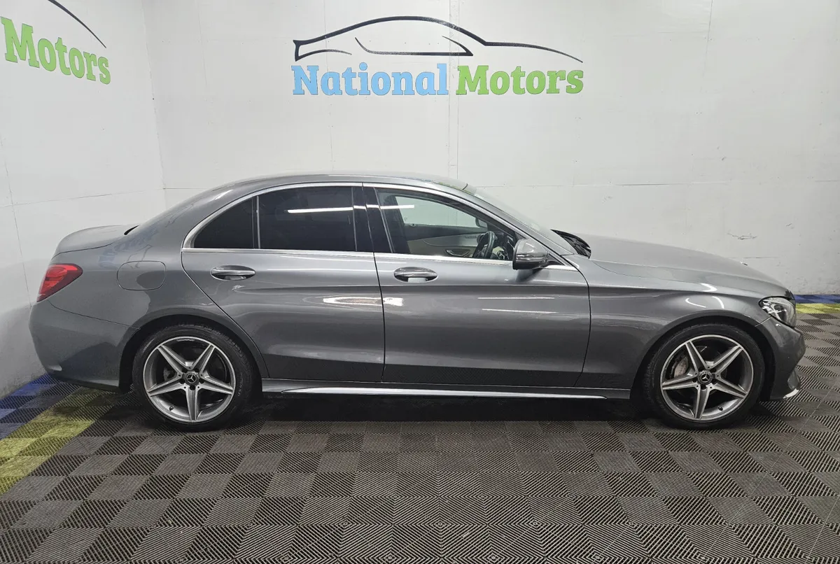 2018 Mercedes-Benz C200d AMG AVANTGARDE Auto - Image 3