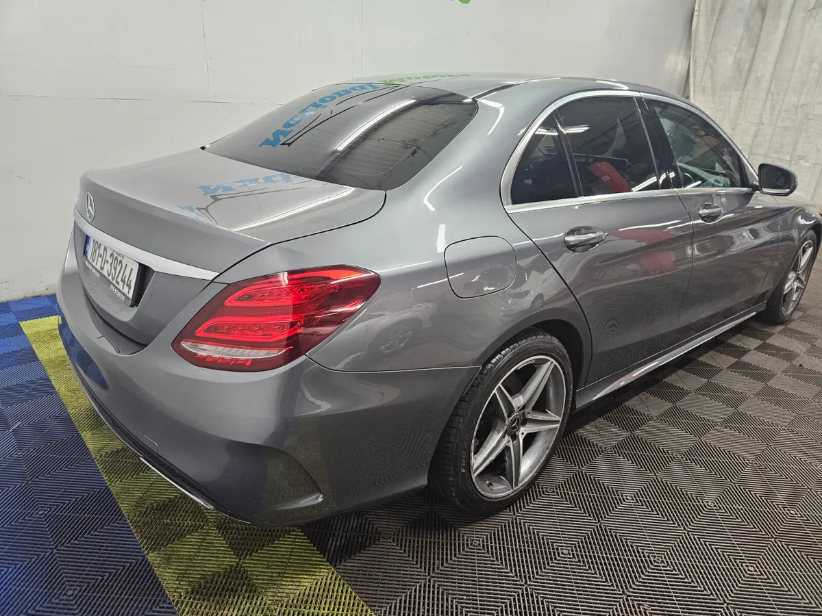2018 Mercedes-Benz C200d AMG AVANTGARDE Auto - Image 4
