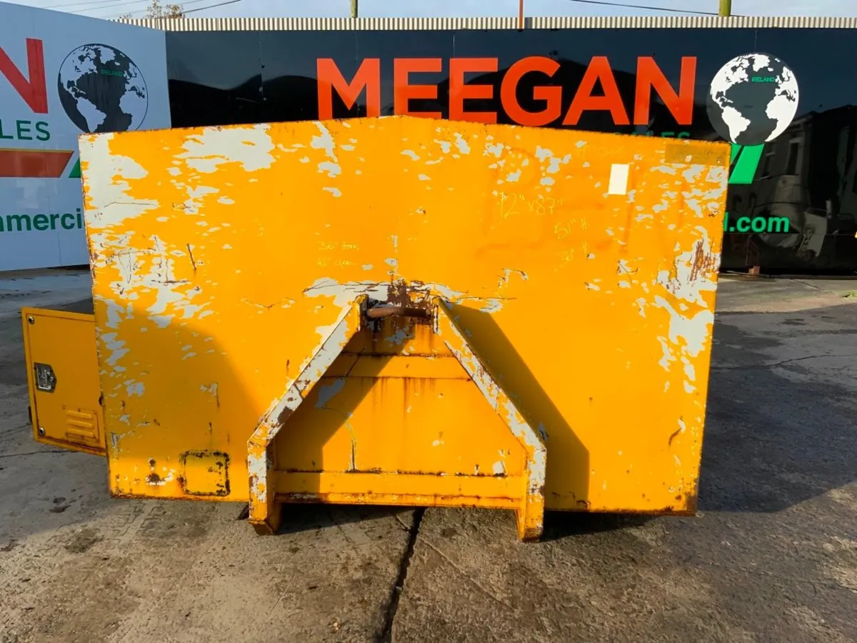 HOOK LOADER SKIP........THREE SURGEON.....1050 - Image 2