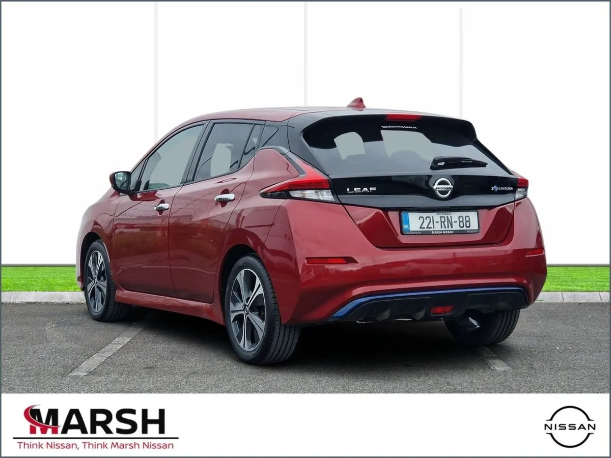 Nissan Leaf SV Premium 40kw My21.5 4DR - Image 4