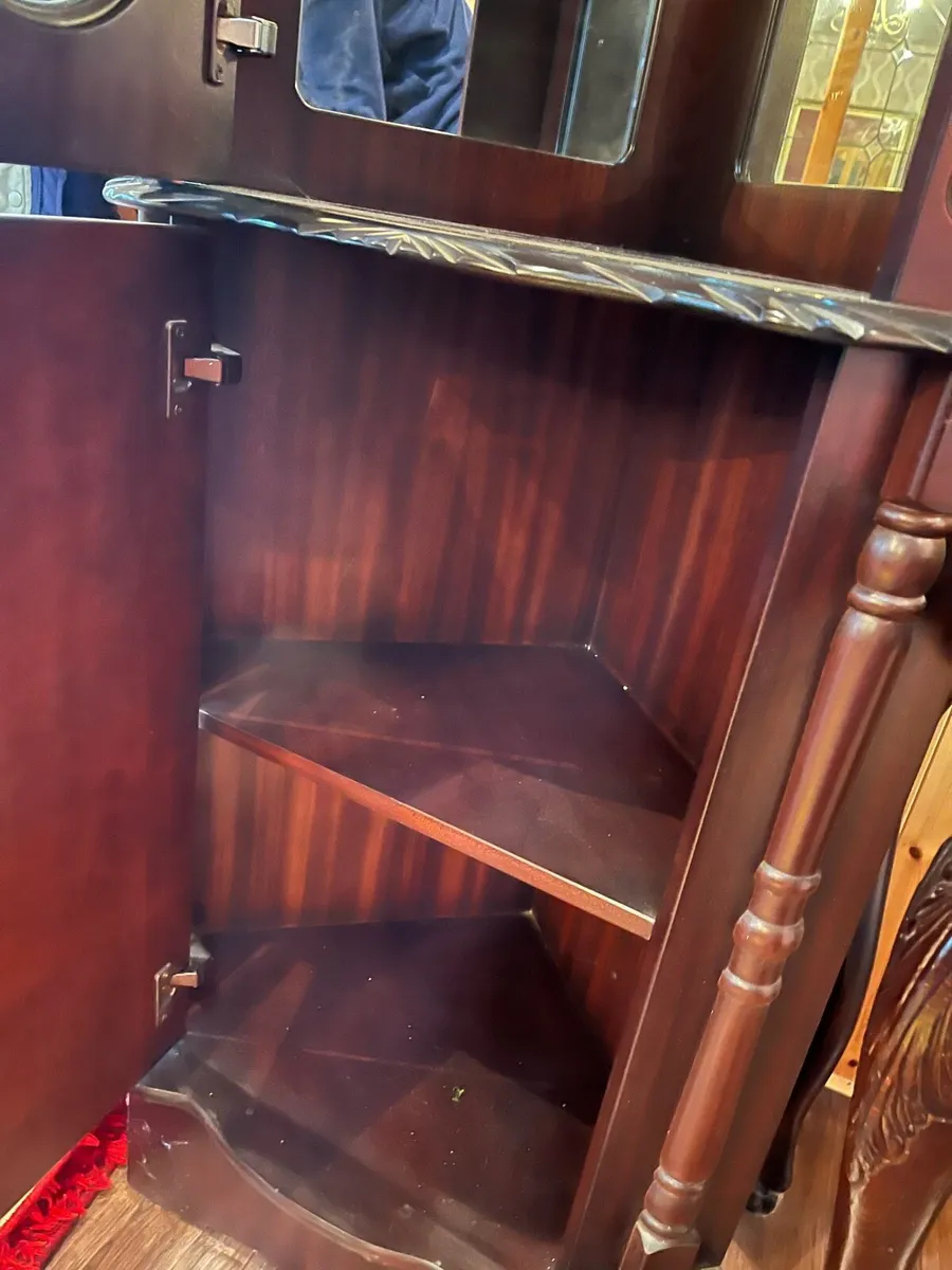 Mahogany corner units and table - Image 4